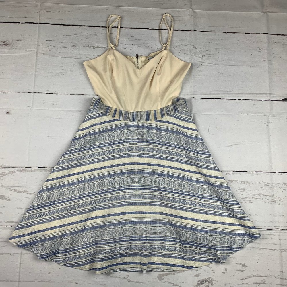 Jealous Tomato womens jrs M ivory blue linen blend cutout Aline fit flare dress